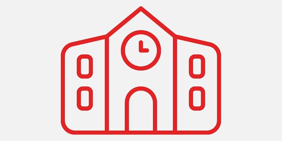 Symbol für Schule als Linienzeichnung: ein größeres Gebäude mit erhöhtem Mittelteil und Uhr im Giebel