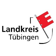 Logo mit Schriftzug Landkreis Tübingen und dreilatziger Fahne