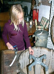 Heimatmuseum Neustetten-Remmingsheim: Holzbottichwaschmaschine